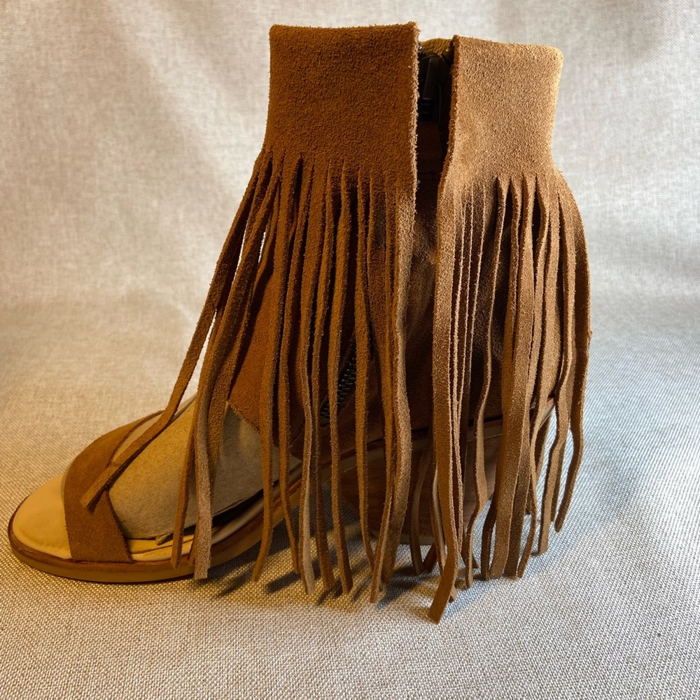Koolaburra Brown Fringe Wedge Sandals - Picture 3 of 10